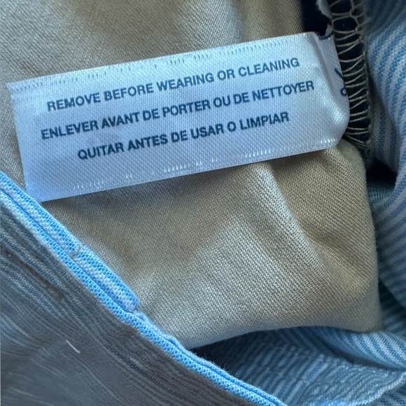 Tommy Hilfiger Classic Stretch Shorts Womens Sz 14 Flat Front Chino Below waist - Picture 15 of 16